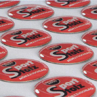 Veredelte Aufkleber auch in Sonderform und f�r unebene Untergr�nde